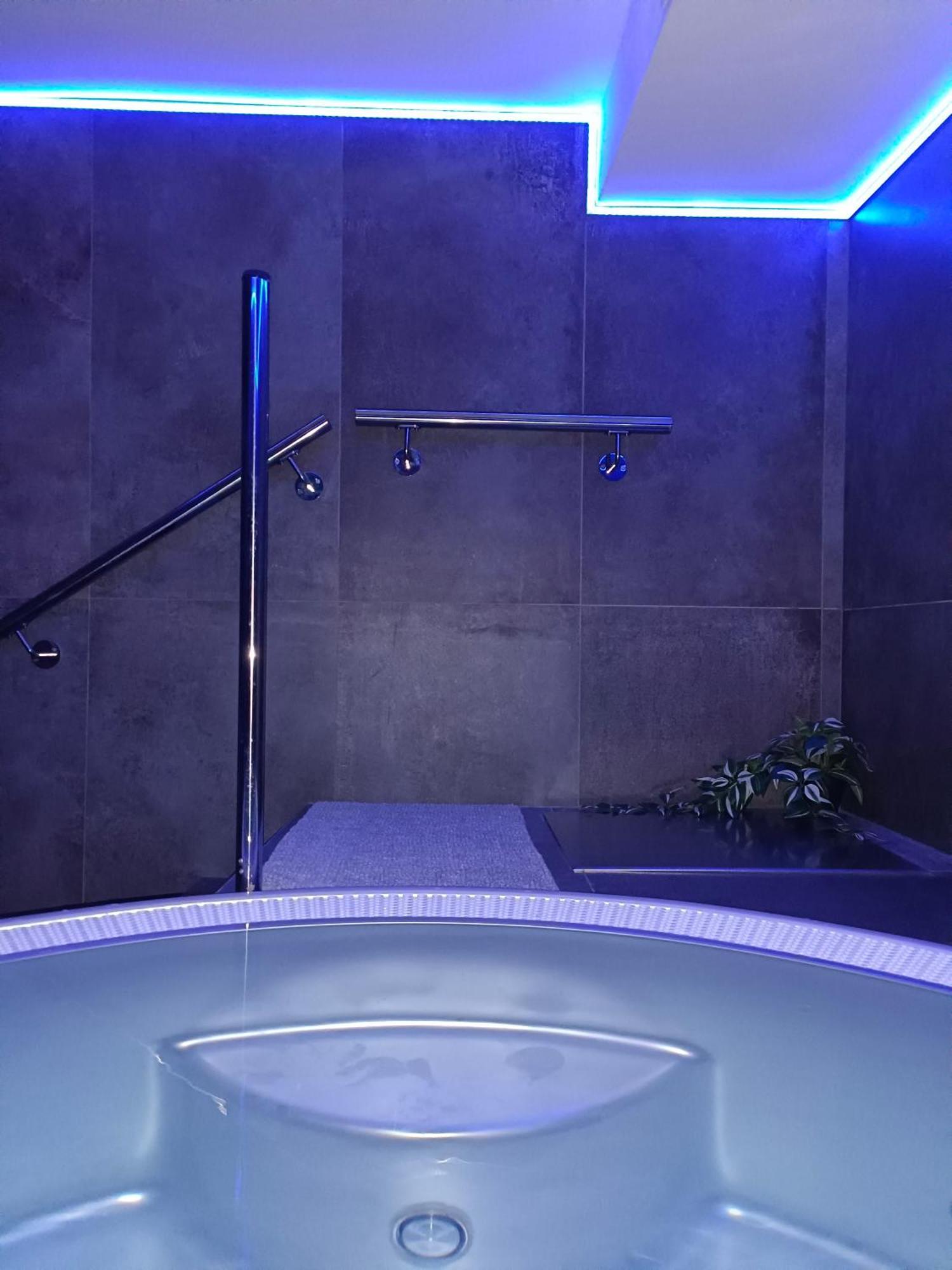Penzion A Wellness - Jilan, Naves Svobody 39, Olomouc Buitenkant foto